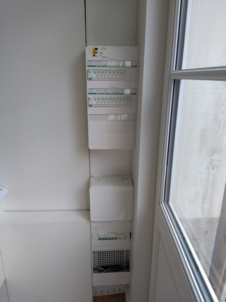 FLASH ELEC 53 Installation Borne De Recharge En Mayenne Neuf 6